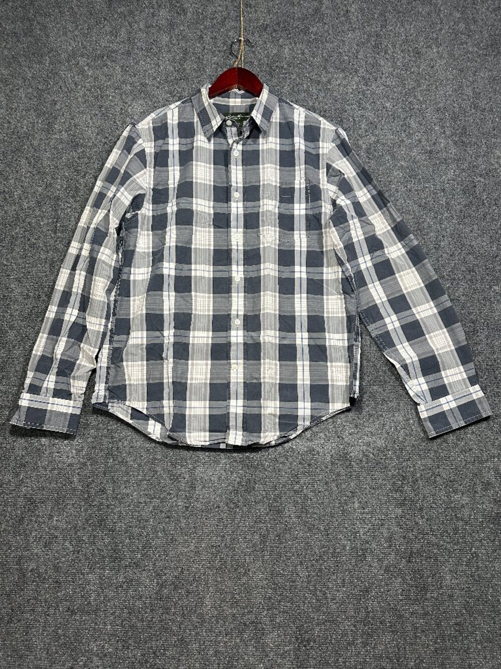 Eddie Bauer Shirt Men Medium Gray Cotton Plaid Button Up Long Sleeve Pocket